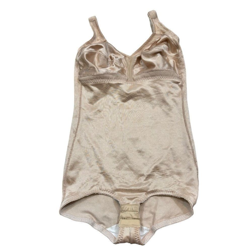Ladies‎ Vintage Sears Beige Bodysuit Shapewear Size 36C
